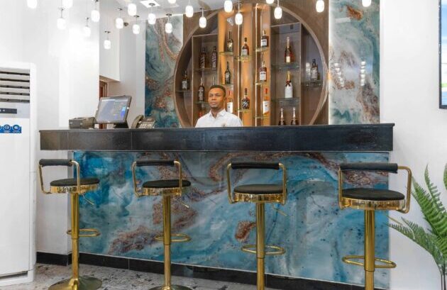 Bar Lounge