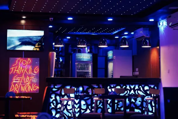 Bar
