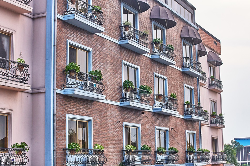 Property Exterior View