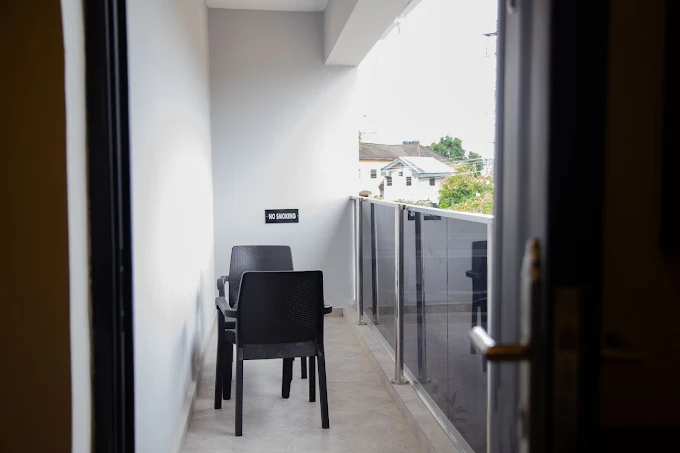 Sitting Area
