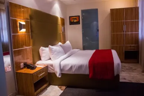 Executive Suite