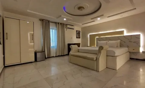 Mayor Room