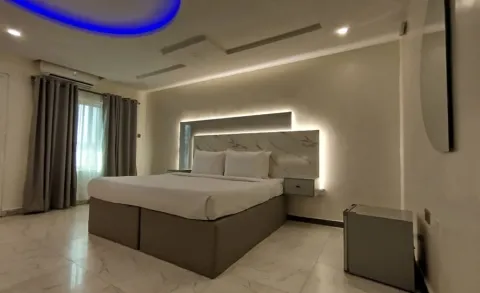 Mayor Room