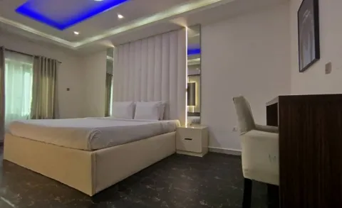 Platinum Room