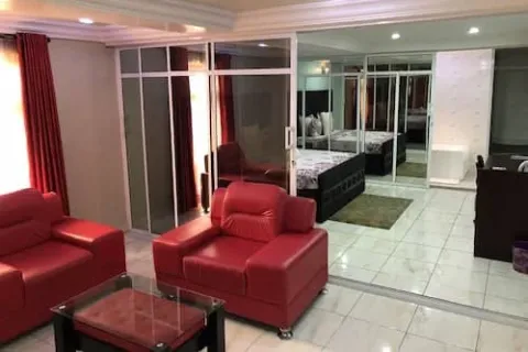 Signature Room