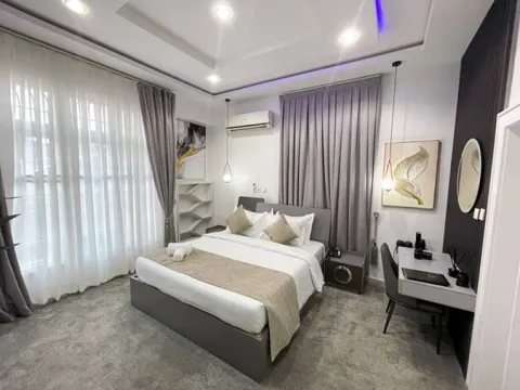 Compact Suite