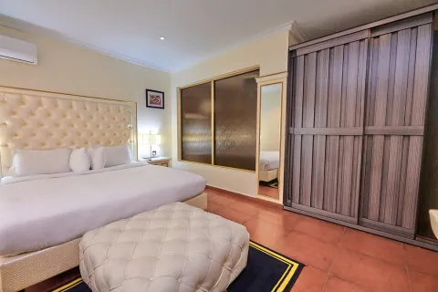 Mini Suite