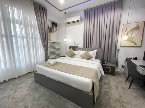 Compact Suite