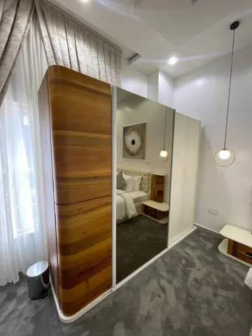 Opal Suite